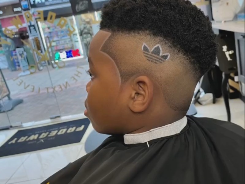 💈Skin Fade (Top & Sides) | 40 mins